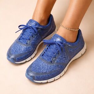 Nike Women's Blue Sneakers